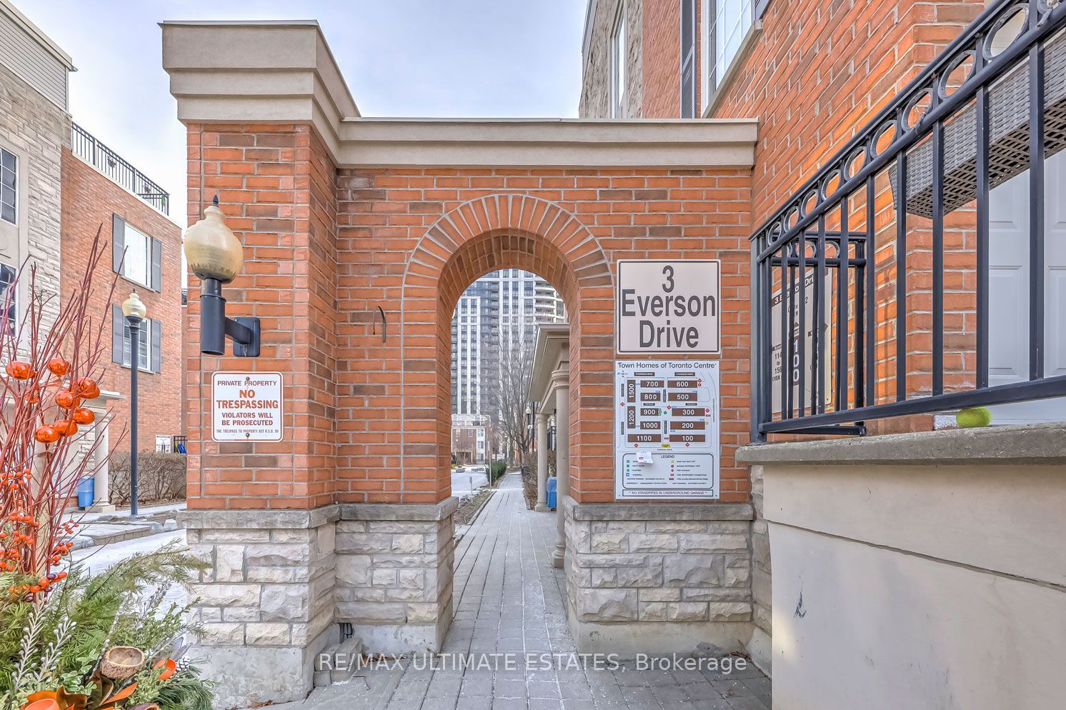 #643 - 3 Everson Drive, Toronto, ON M2N 7C2