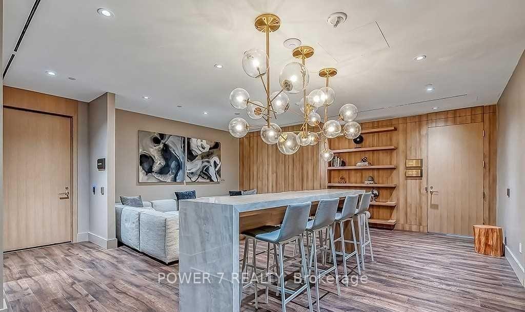 #1001 – 21 Park Street, Mississauga, ON L5G 1L7