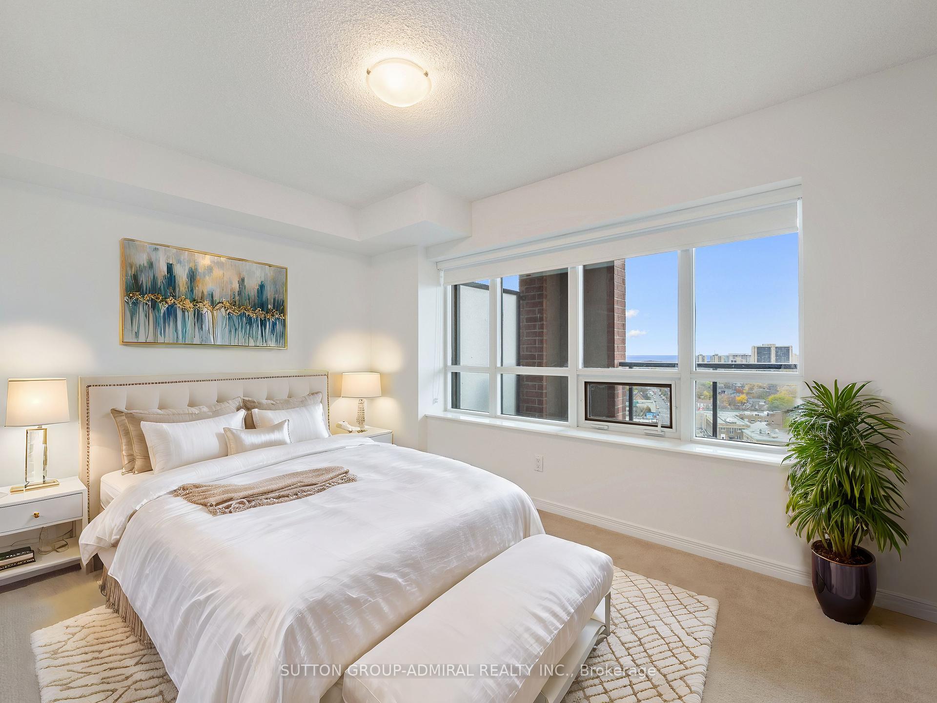 2 Bedrooms Condo at 60 Heintzman, Toronto For sale