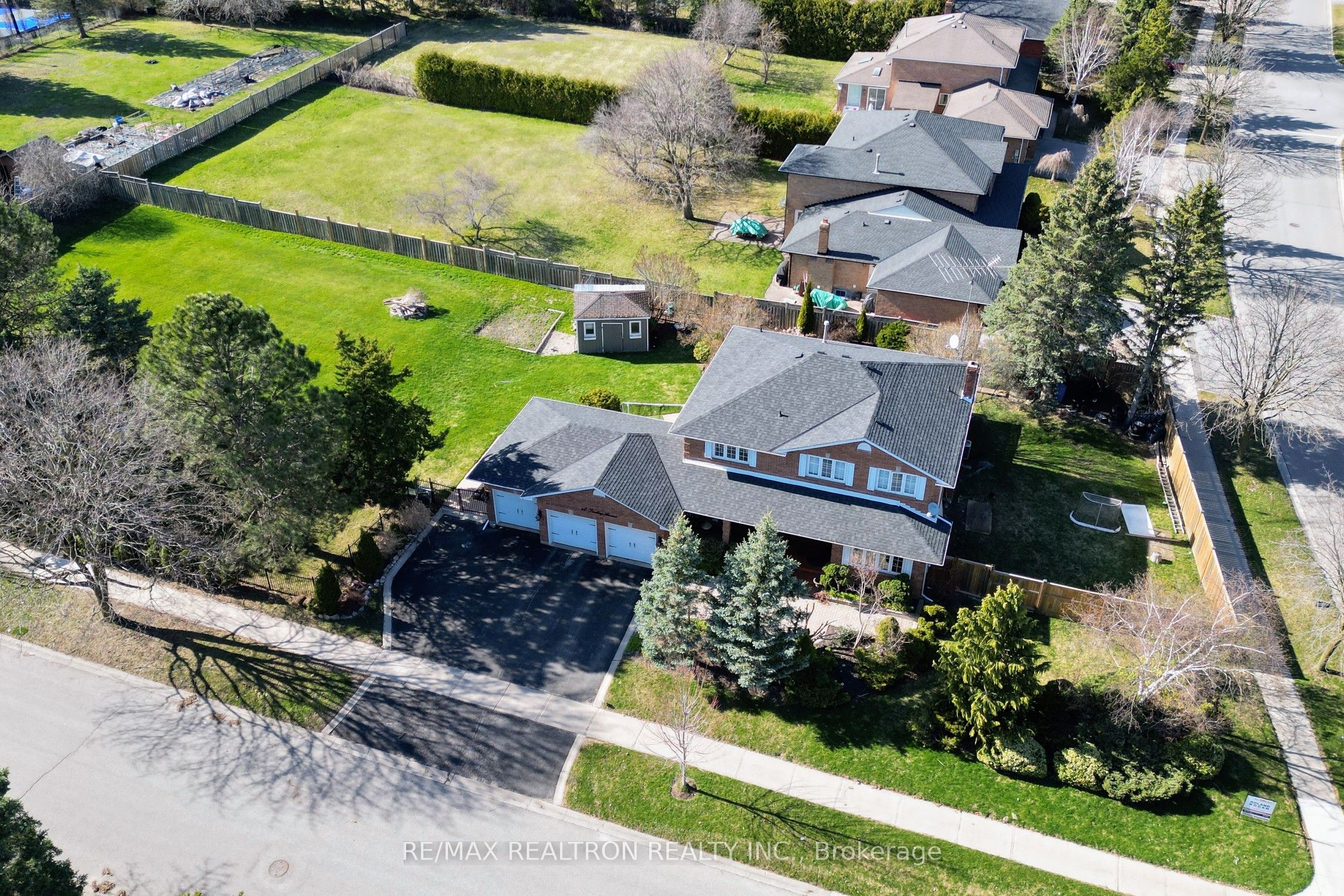 80 Findlay Avenue