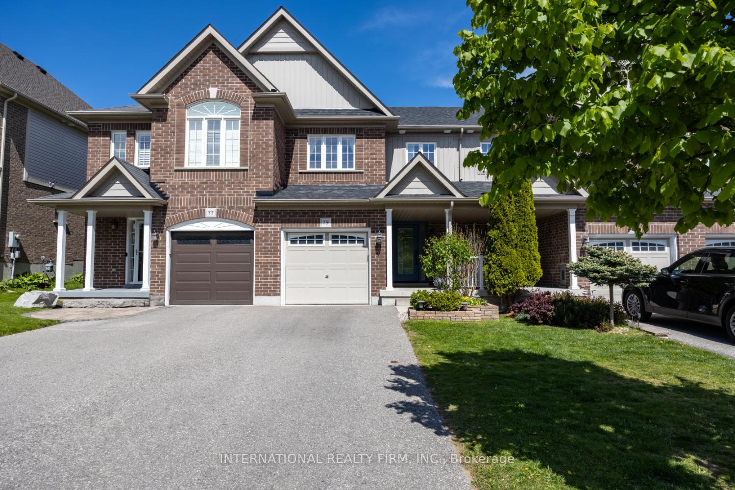Fantastic freehold townhome! Nestled in one of the most sought after neighbourhoods in Bowmanville. Family friendly street; walking distance to multiple schools, parks and a grocery store plaza! This home is turnkey! Stunning new front door (2024). New roof (2023). Enjoy the three spacious bedrooms and two full bathrooms upstairs (powder room on the main floor)! As you walk through the home you will marvel at the layout, spacious feel & natural light pouring in. The mature gardens front & back create a beautiful view for you to sit back and admire in your down time. The home also has a generous sized unfinished basement with backyard walk out & an attached garage with basement access for plenty of storage and flex usage. Ready to move in and enjoy! Do not miss this one!
