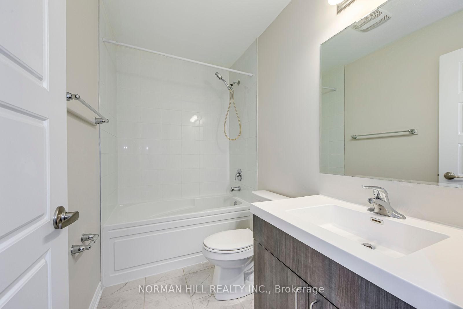 #37 - 975 Whitlock Avenue, Milton, ON L9E 1S9