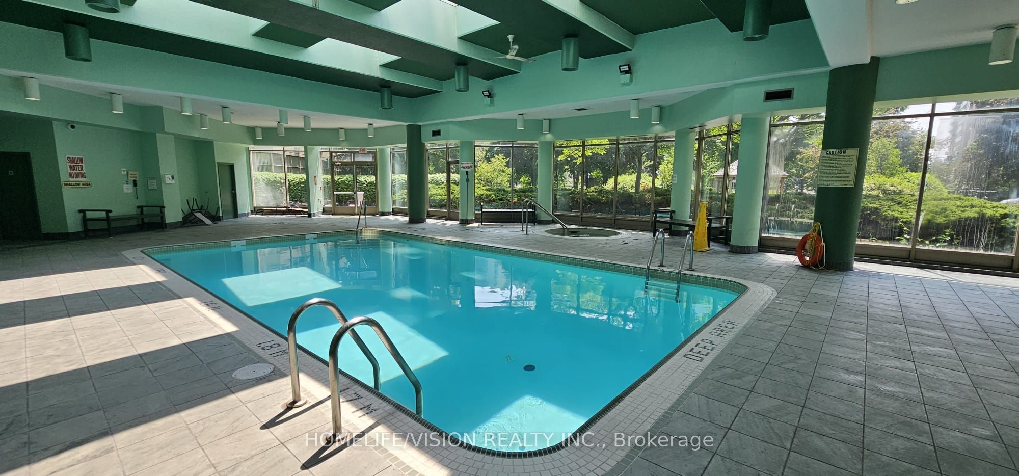 7 Townsgate Drive, #413