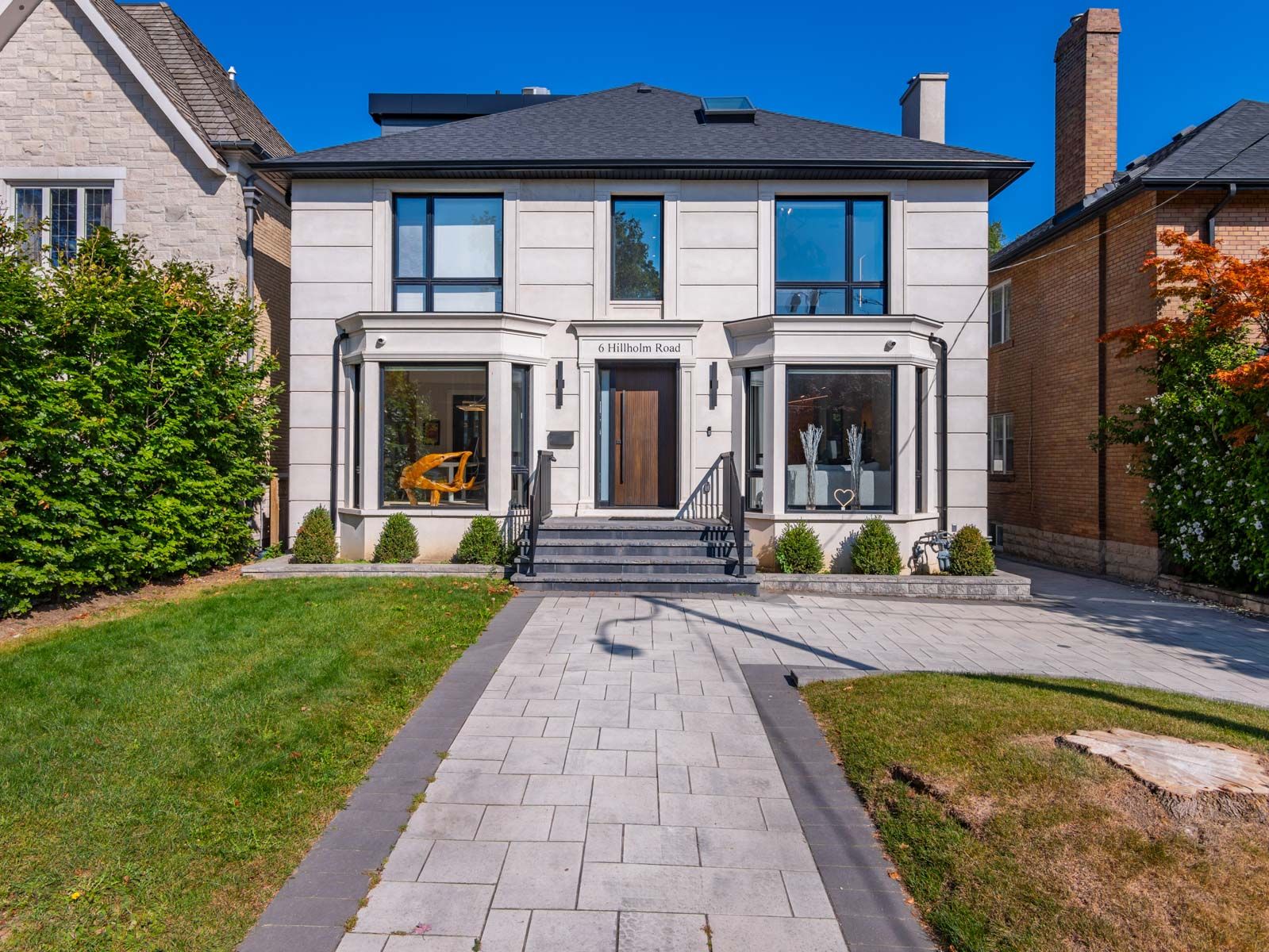 6 Hillholm Road