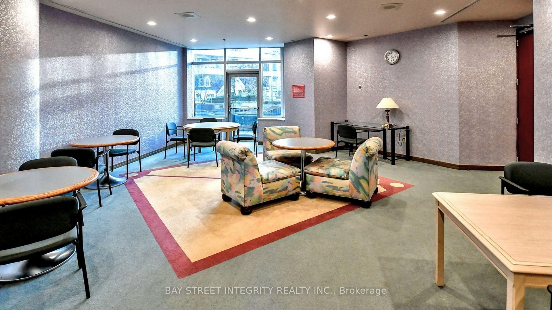 1 Bedroom Condo at 38 Elm, Toronto For sale
