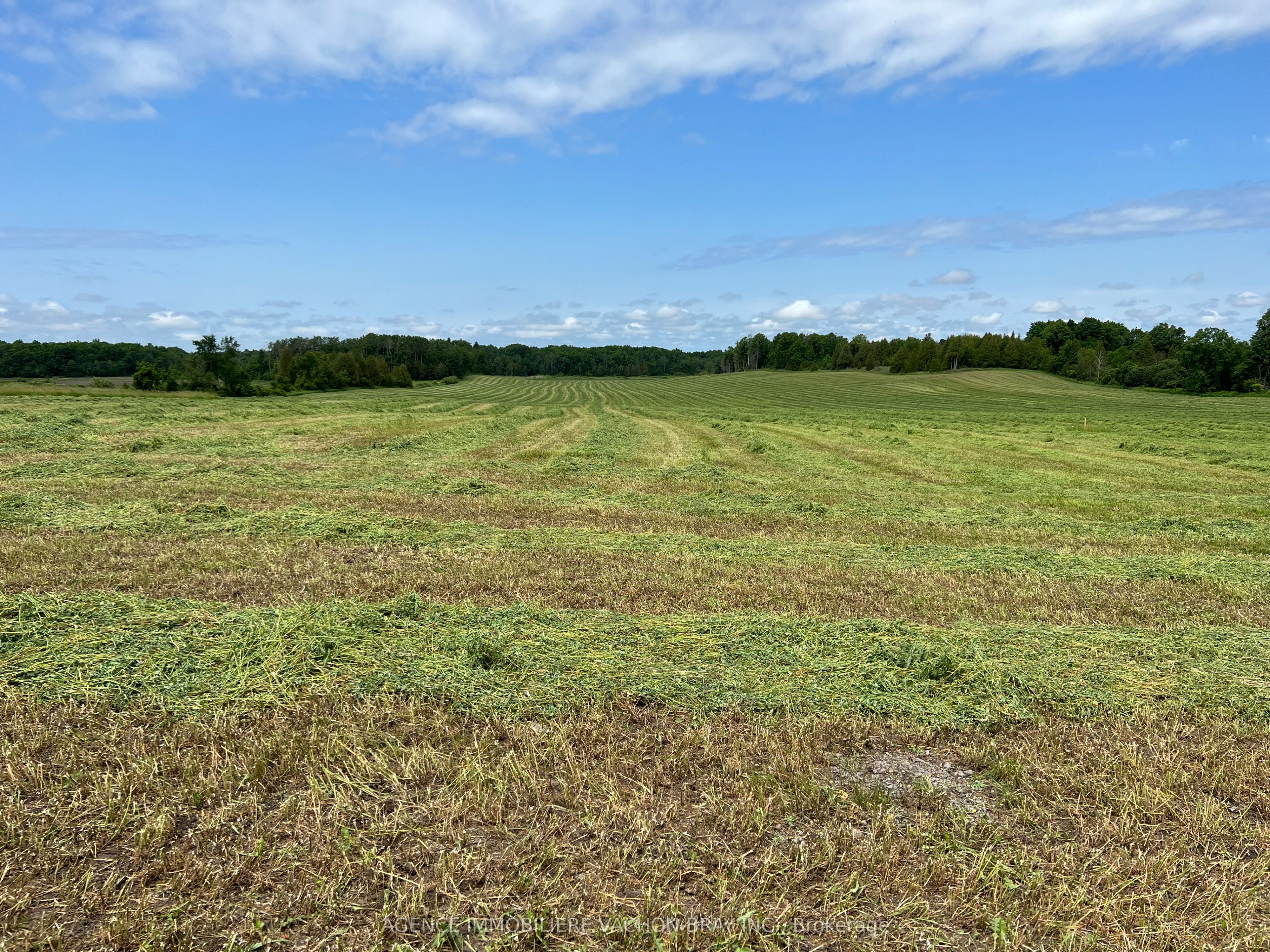10 Concession 10, North Glengarry, ON K0C 1H0