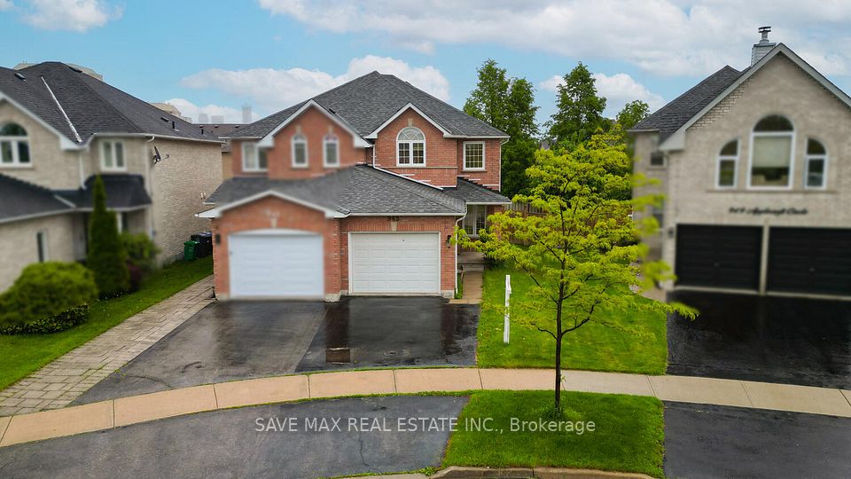 945 AppleCroft