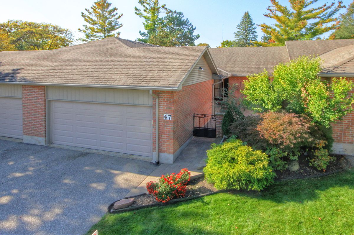 2 Cadeau Terrace Unit# 47 London Ontario N6K 4G4
