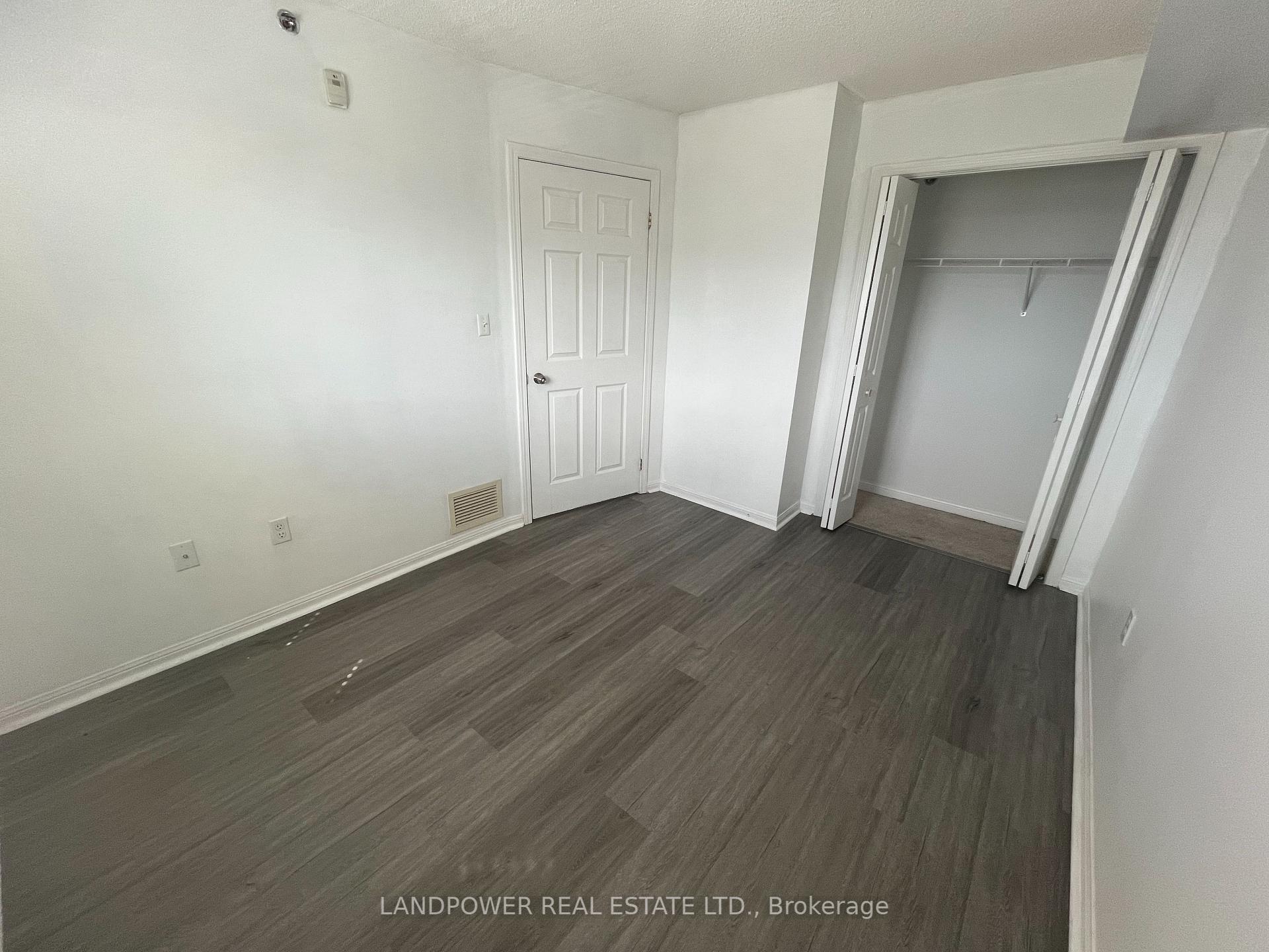 3 Bedrooms Condo at 5235 Finch, Toronto For sale