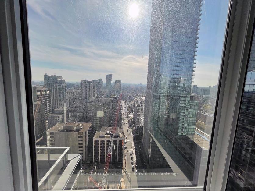 1 Bedroom Condo at 11 Yorkville, Toronto For sale