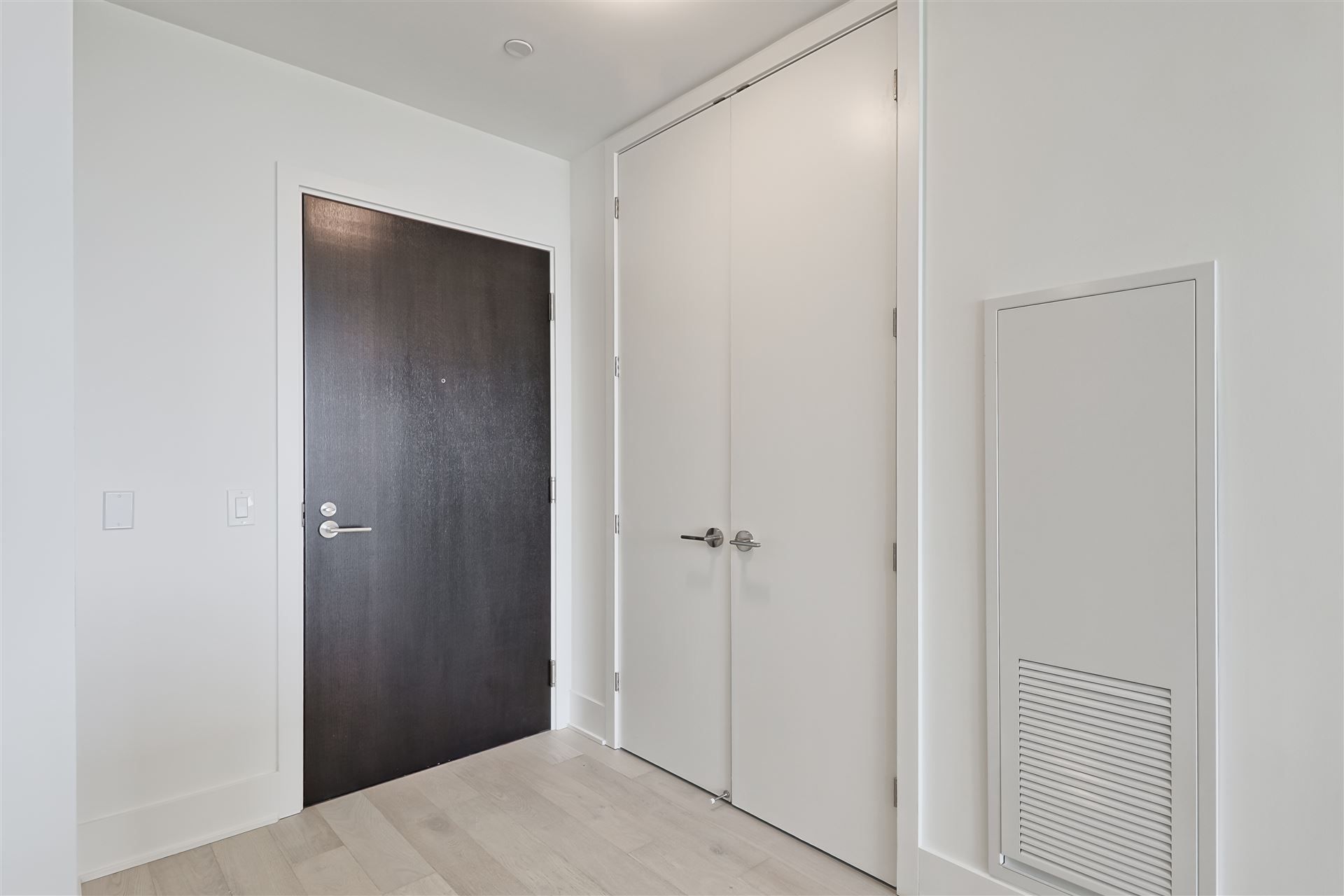 11 Yorkville Avenue 4503