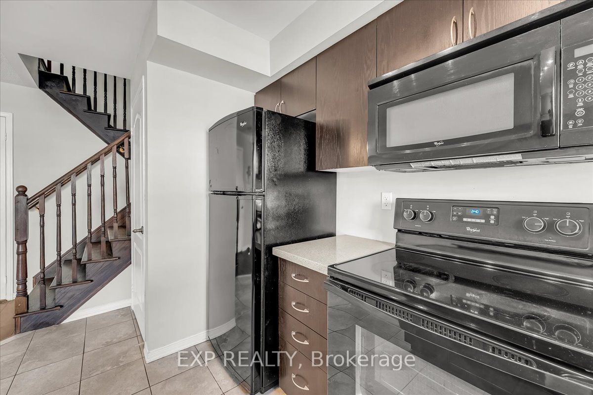 2557 Sixth Line, #9