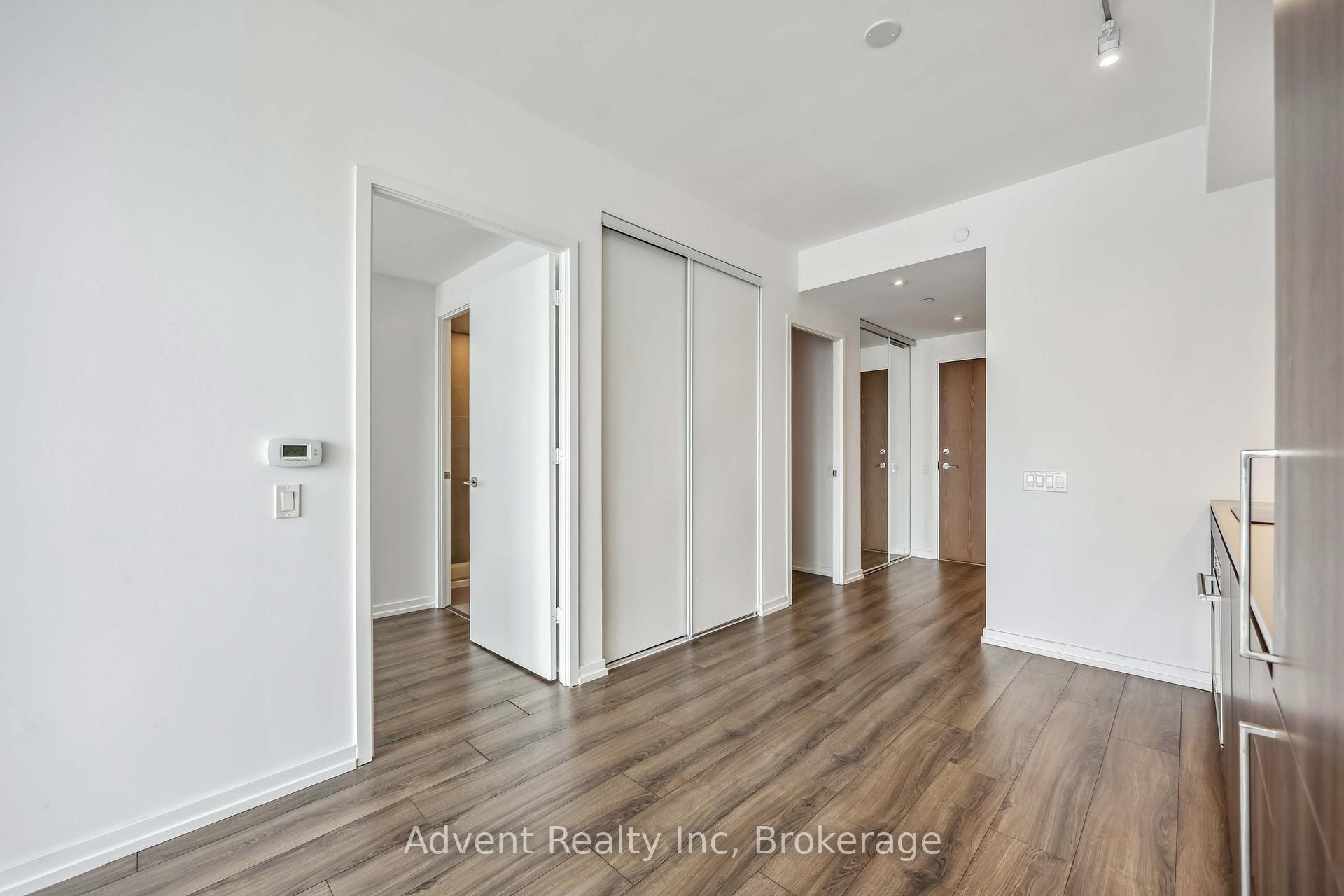 2 Bedrooms Condo at 7890 Jane,  Vaughan For sale