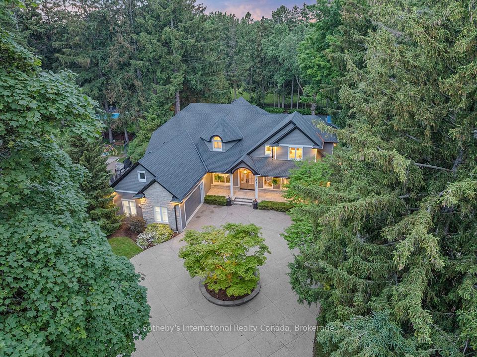 4169 Lakeshore