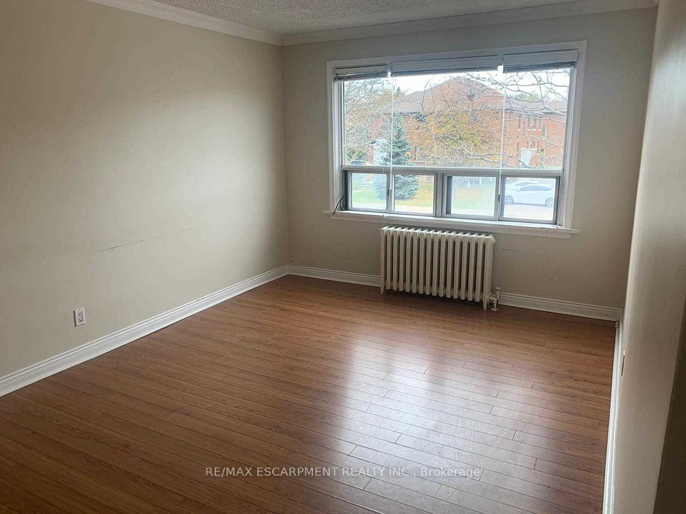 #1 - 243A Lakeshore Road, Mississauga, ON L5H 1G5