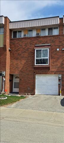 5 Bedrooms Condo at 39 John Cabot,  Toronto For sale