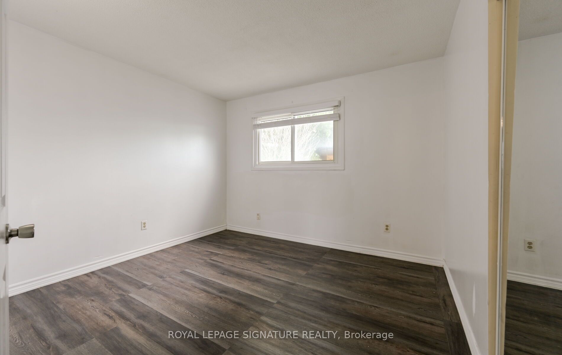 10 Heatherside Court
