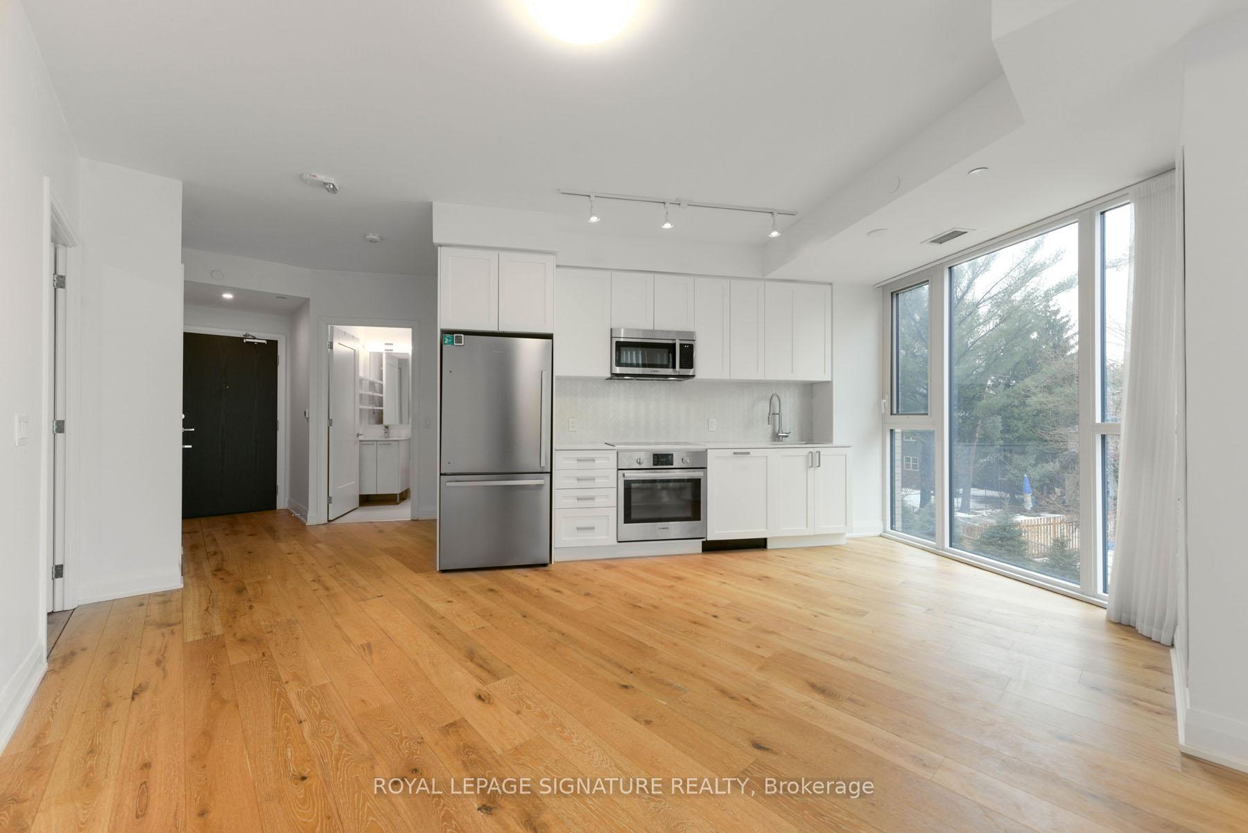 2 Bedrooms Condo at 293 The Kingsway,  Toronto For sale