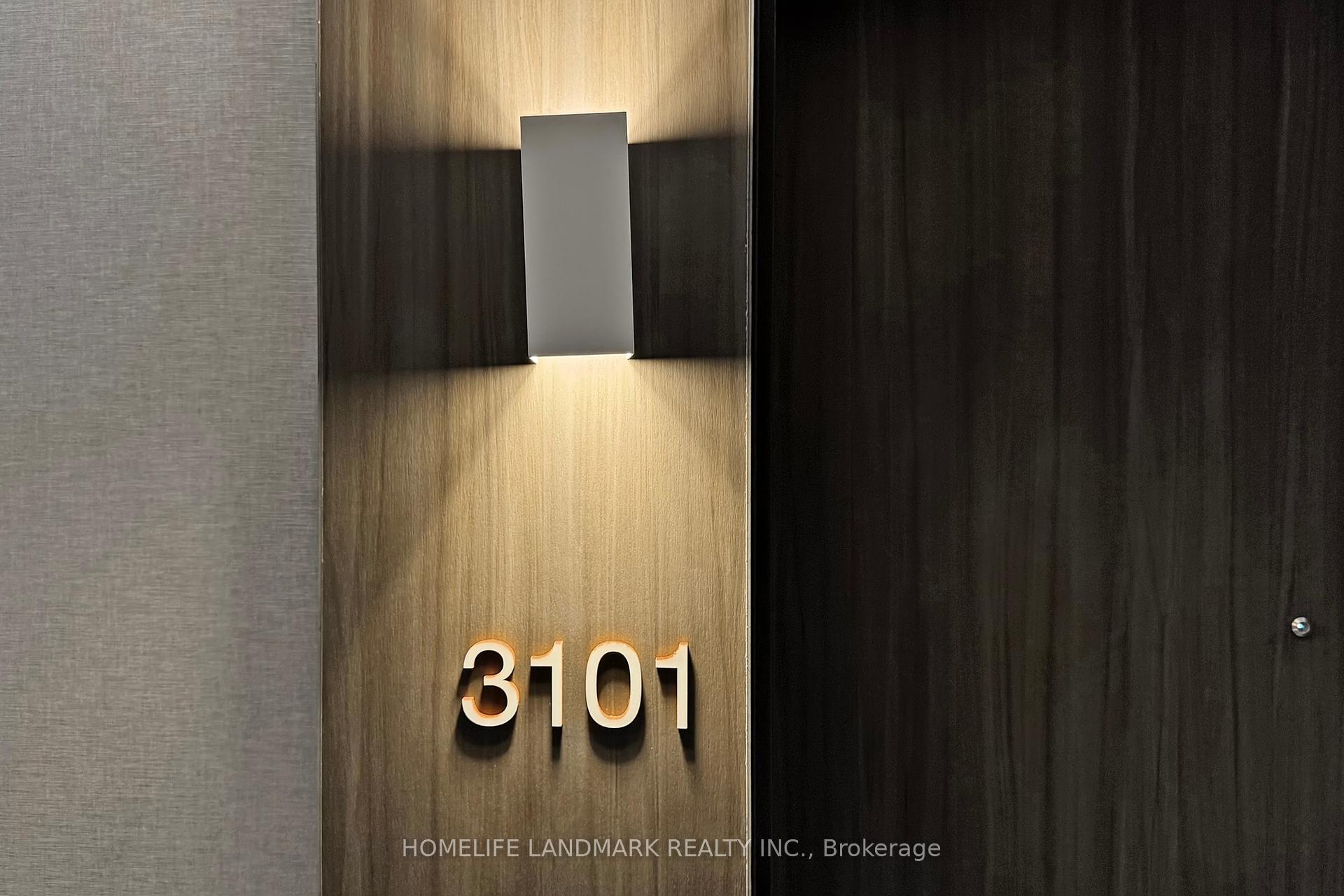 2 Bedrooms Condo at 185 Roehampton, Toronto For sale