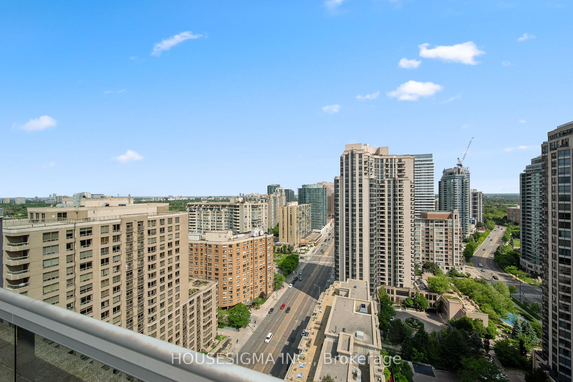 3 Bedrooms Condo at 5 Northtown, Toronto For sale
