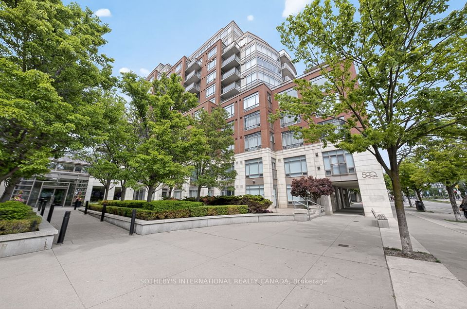 500 Queens Quay