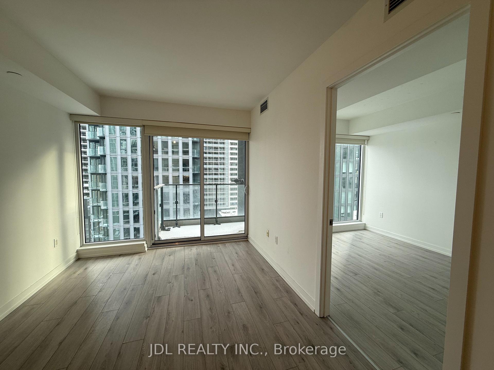 2 Bedrooms Condo at 77 Shuter,  Toronto For sale