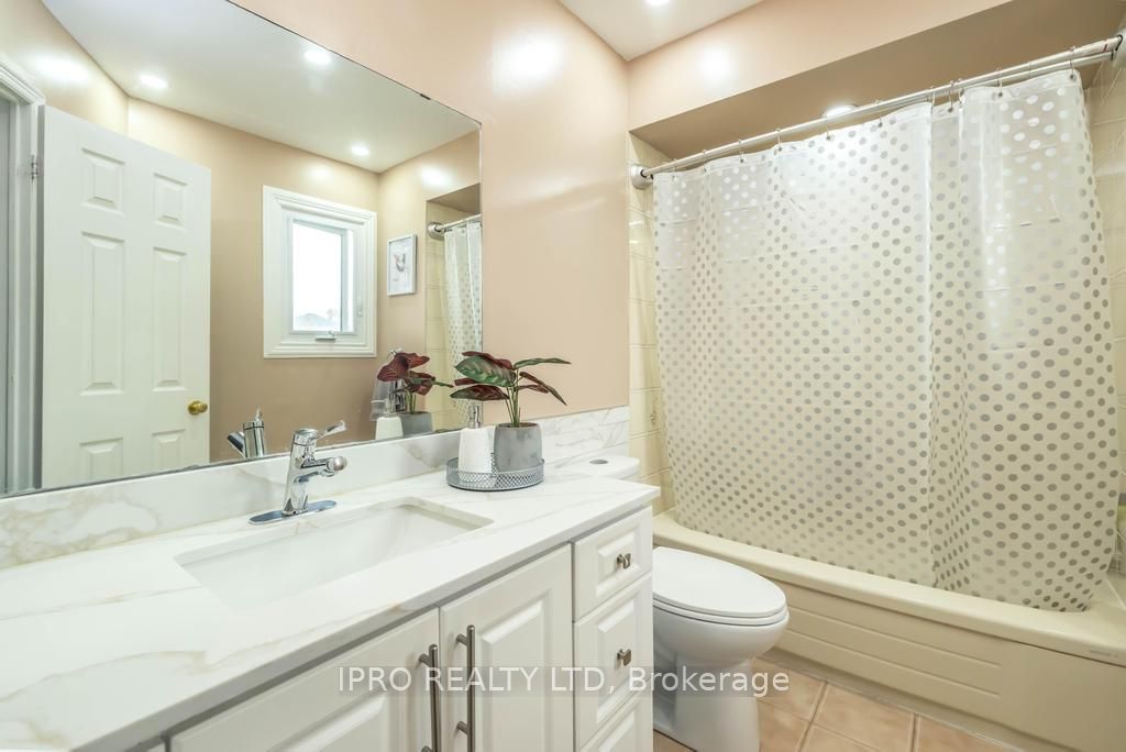 2155 Duncaster Drive, #26