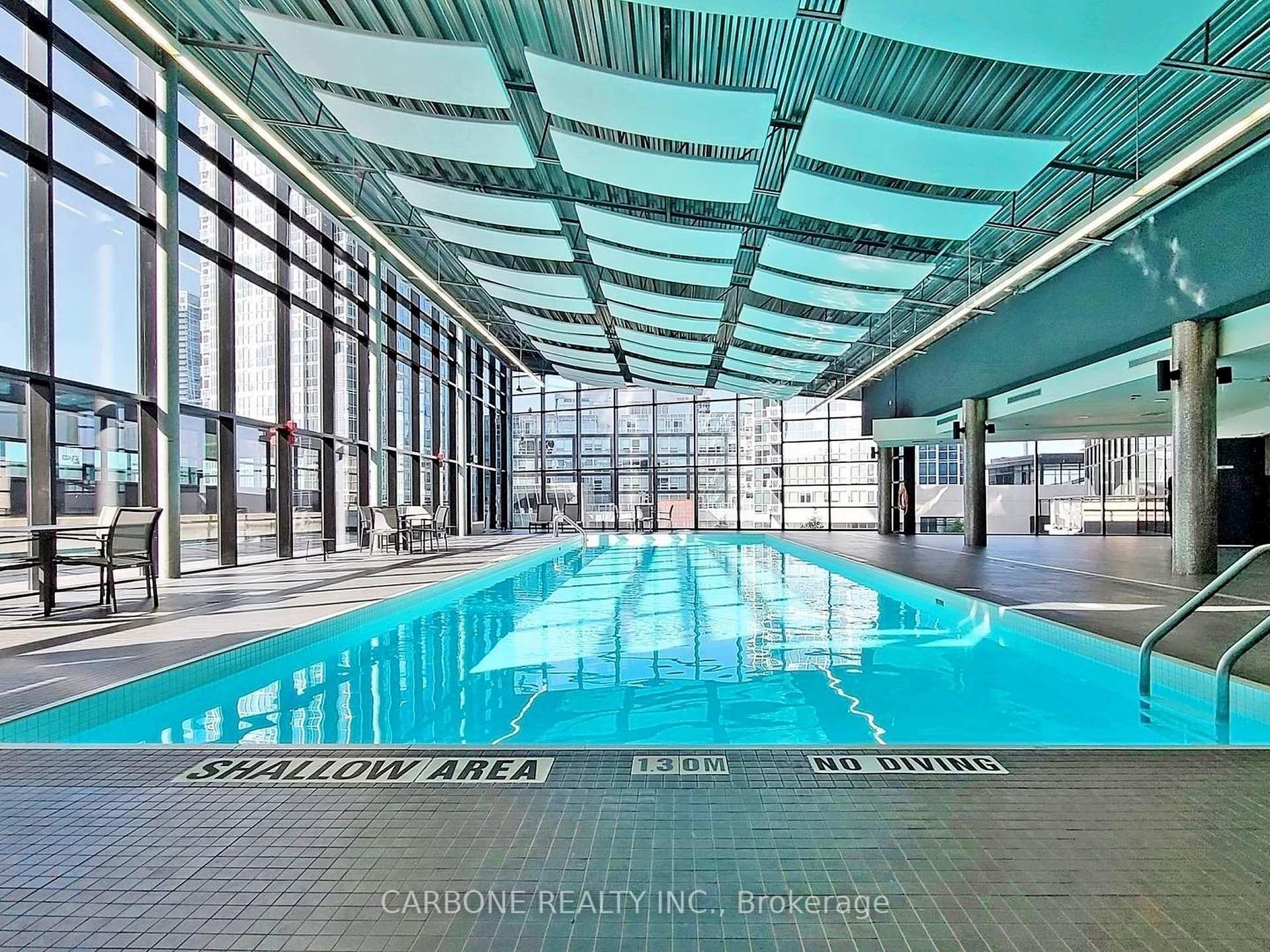 3 Bedrooms Condo at 2900 Hwy 7, Vaughan For sale
