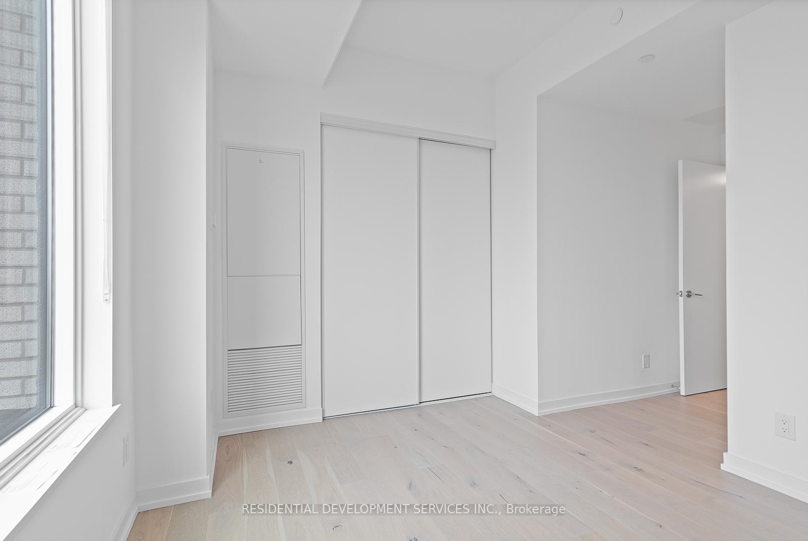 2 Bedrooms Condo at 3100 Keele,  Toronto For sale