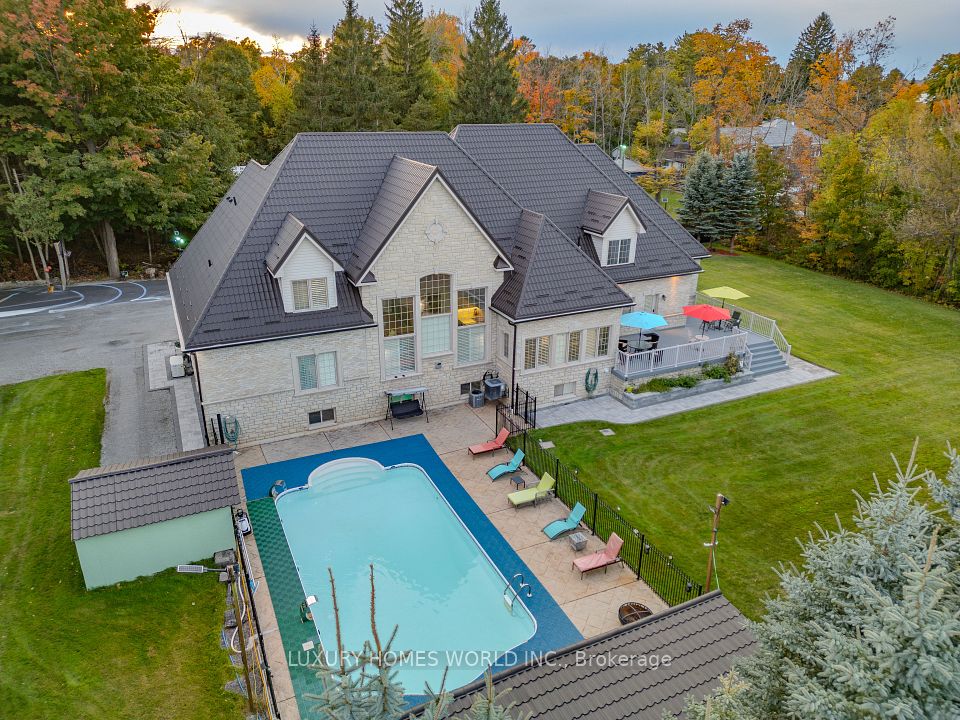 3965 Algoma Avenue, Innisfil, ON L9S 2M1