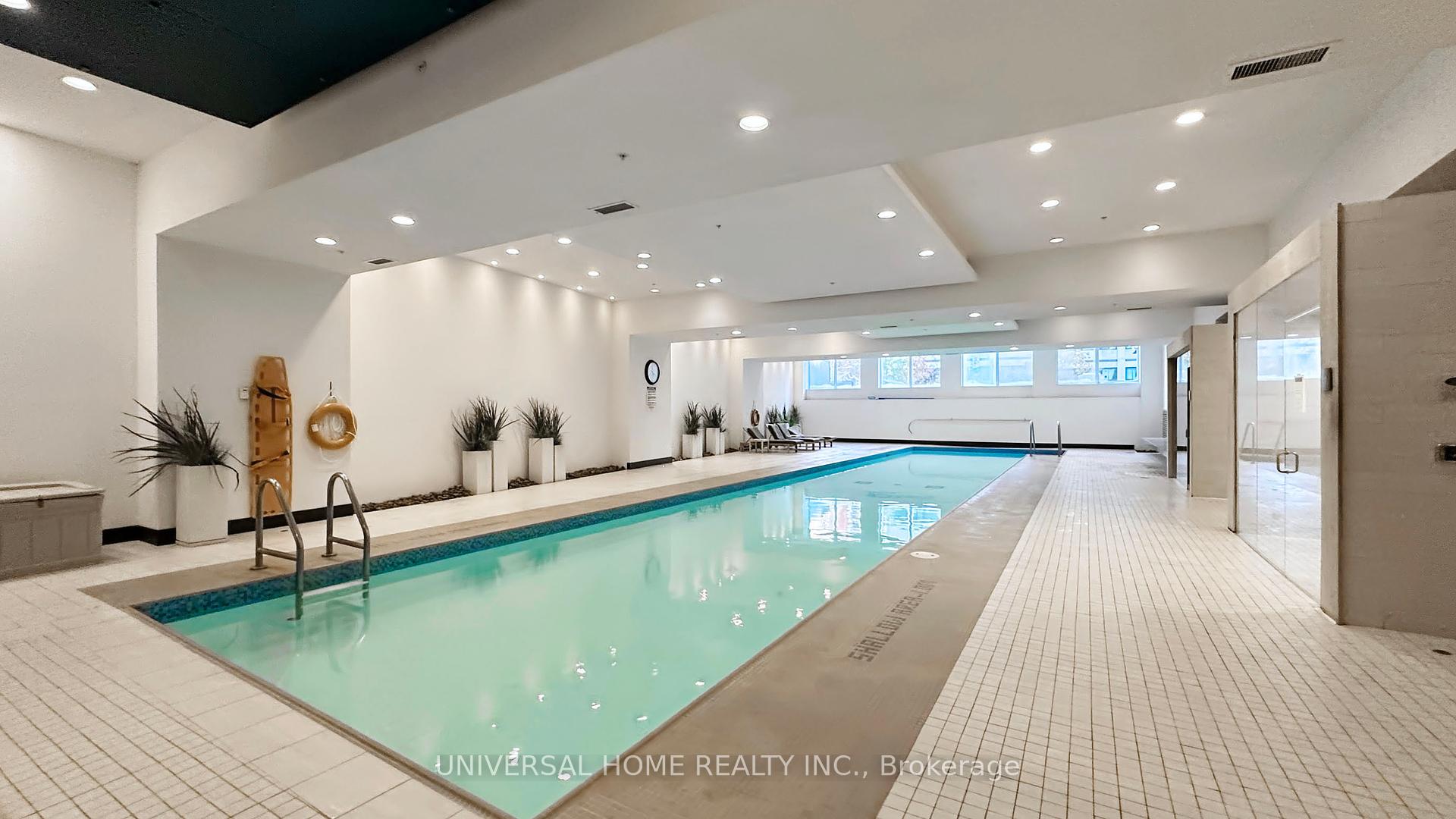 3 Bedrooms Condo at 2191 Yonge,  Toronto For sale