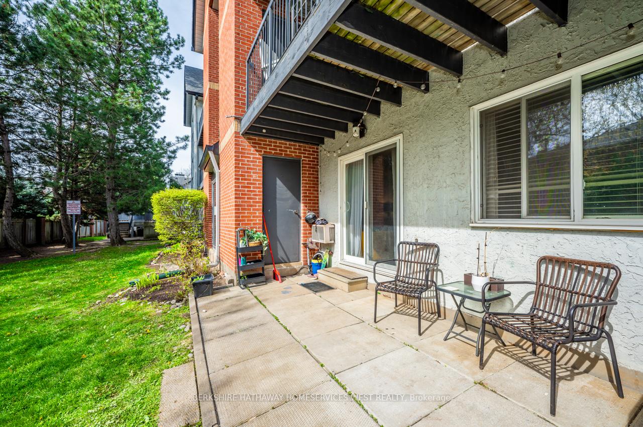 3 Bedrooms Condo at 1450 Glen Abbey,  Oakville For sale