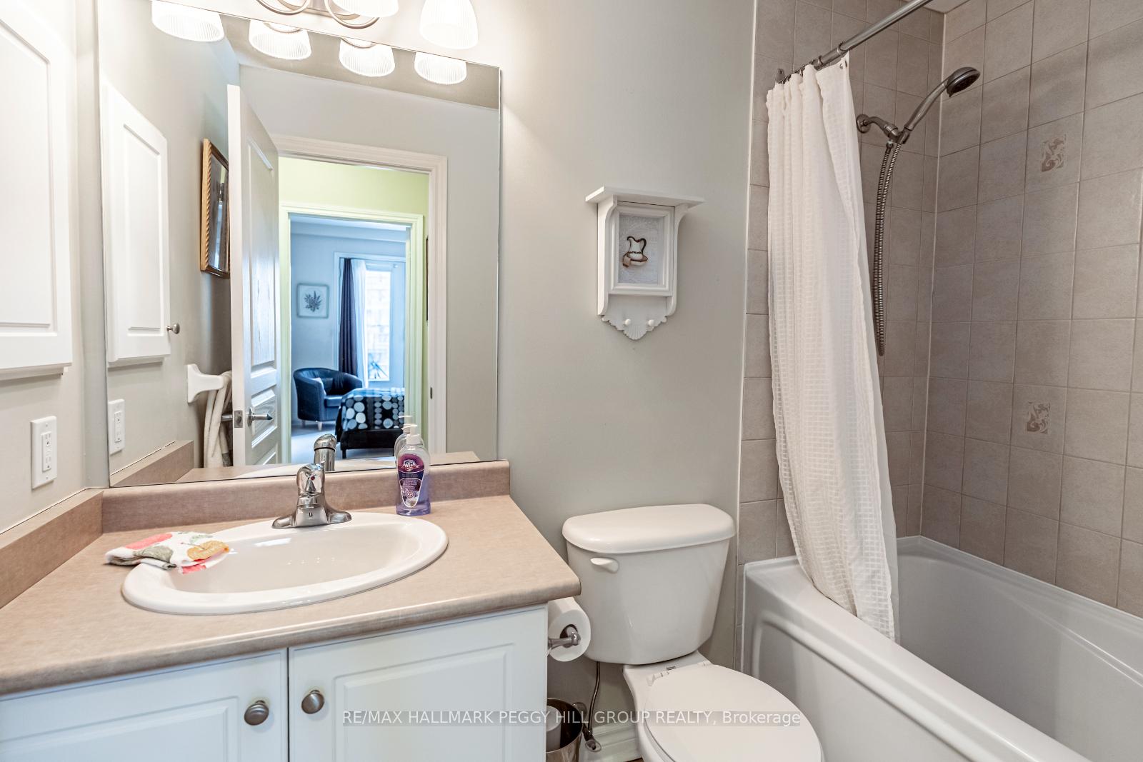 2 Bedrooms Condo at 1415 Lawrence, Toronto For sale