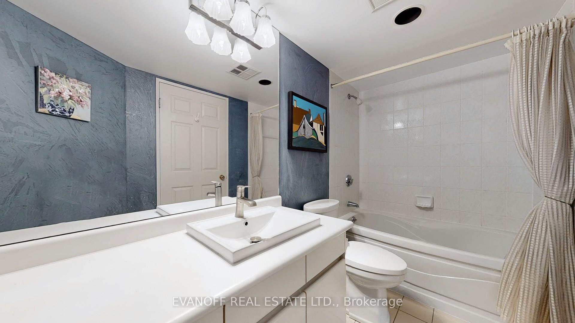 3 Bedrooms Condo at 10 Guildwood, Toronto For sale