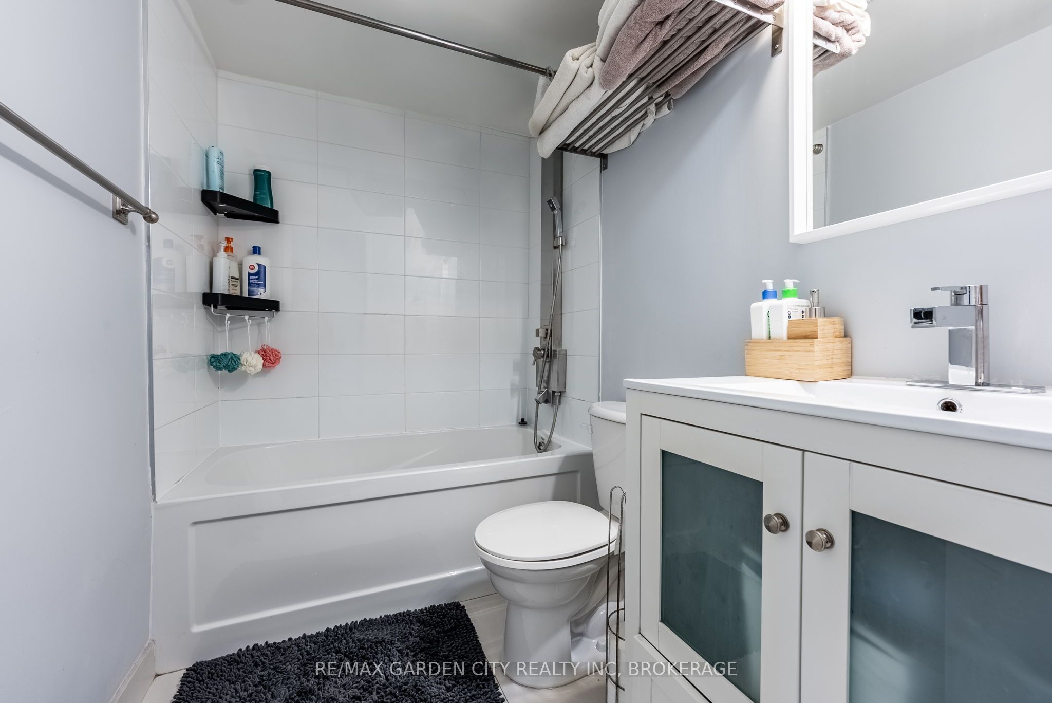 40 Homewood Avenue, #1903