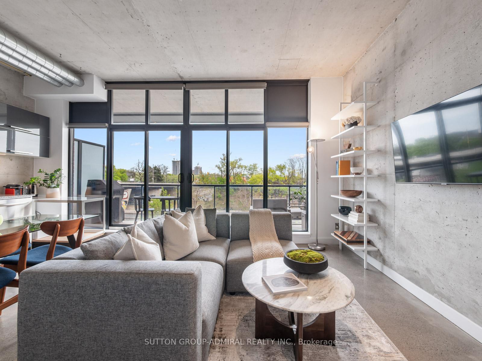 1 Bedroom Condo at 369 Sorauren, Toronto For sale