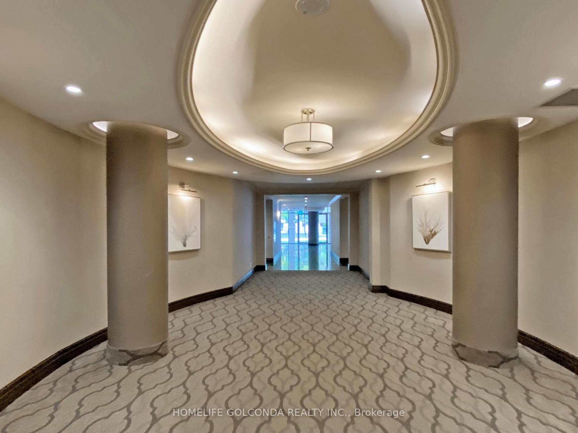 2 Bedrooms Condo at 28 Empress, Toronto For sale