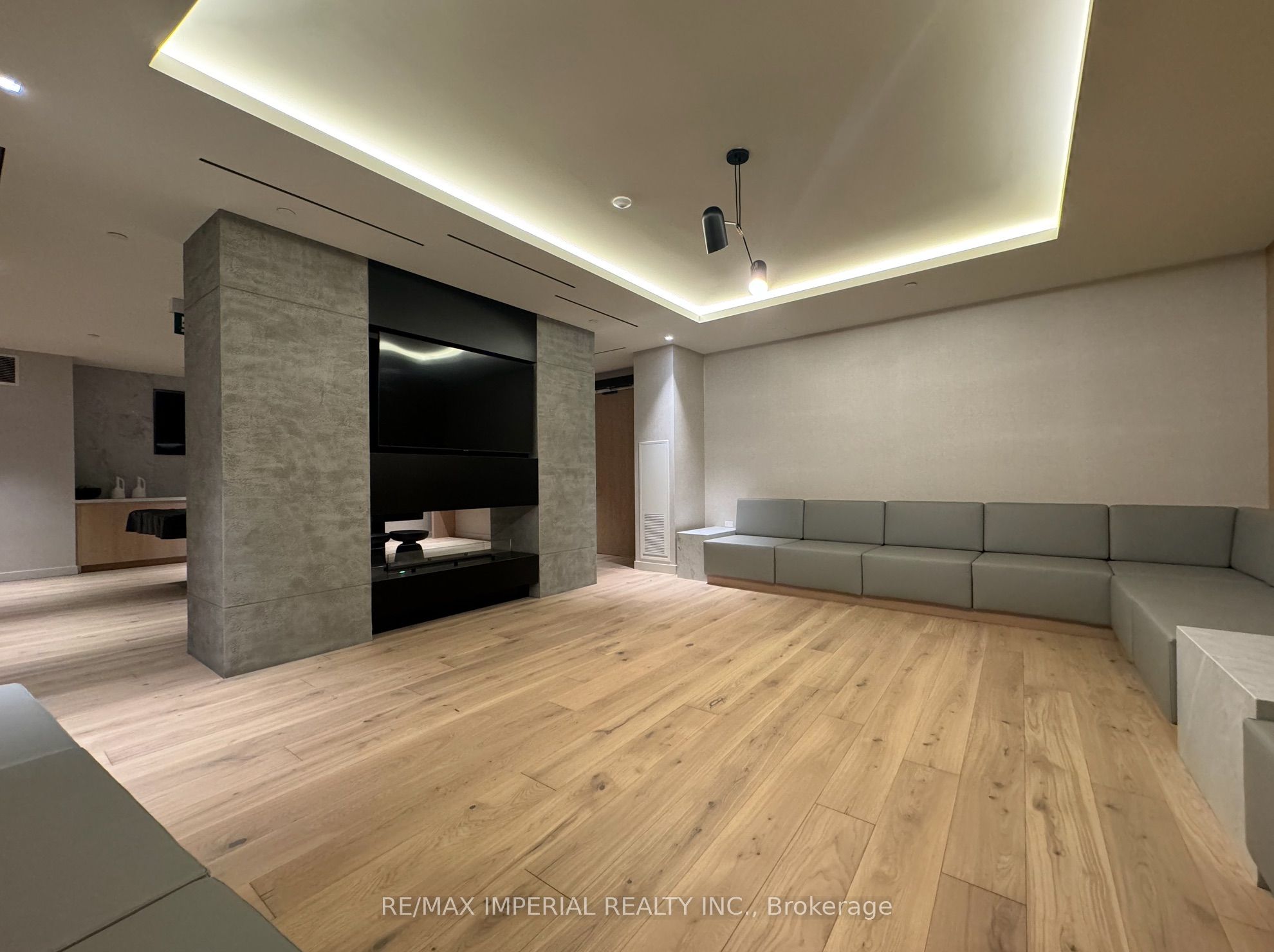 5 DEFRIES Street, #3102