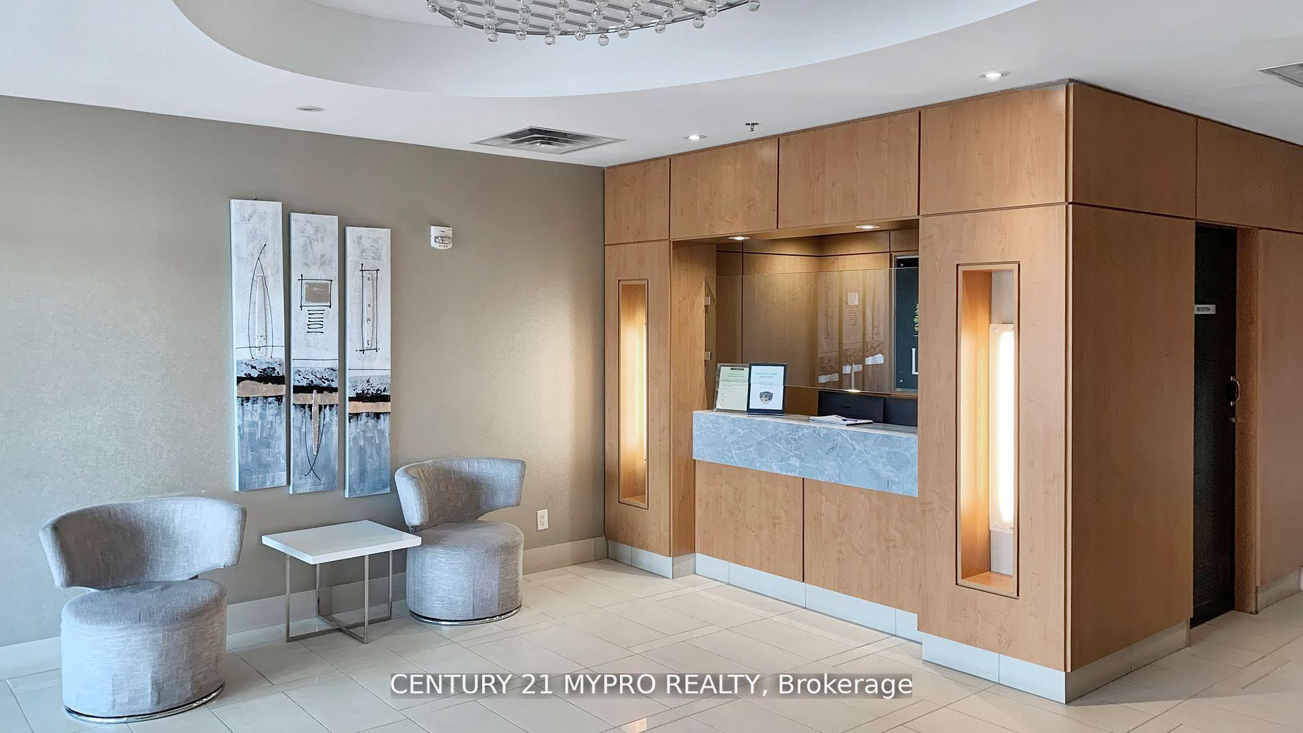 2 Bedrooms Condo at 840 Queen’s Plate,  Toronto For sale