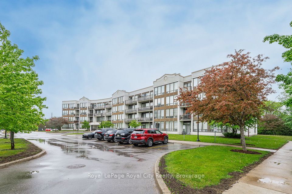 #109 - 105 BAGOT Street, Guelph, ON N1H 8H4