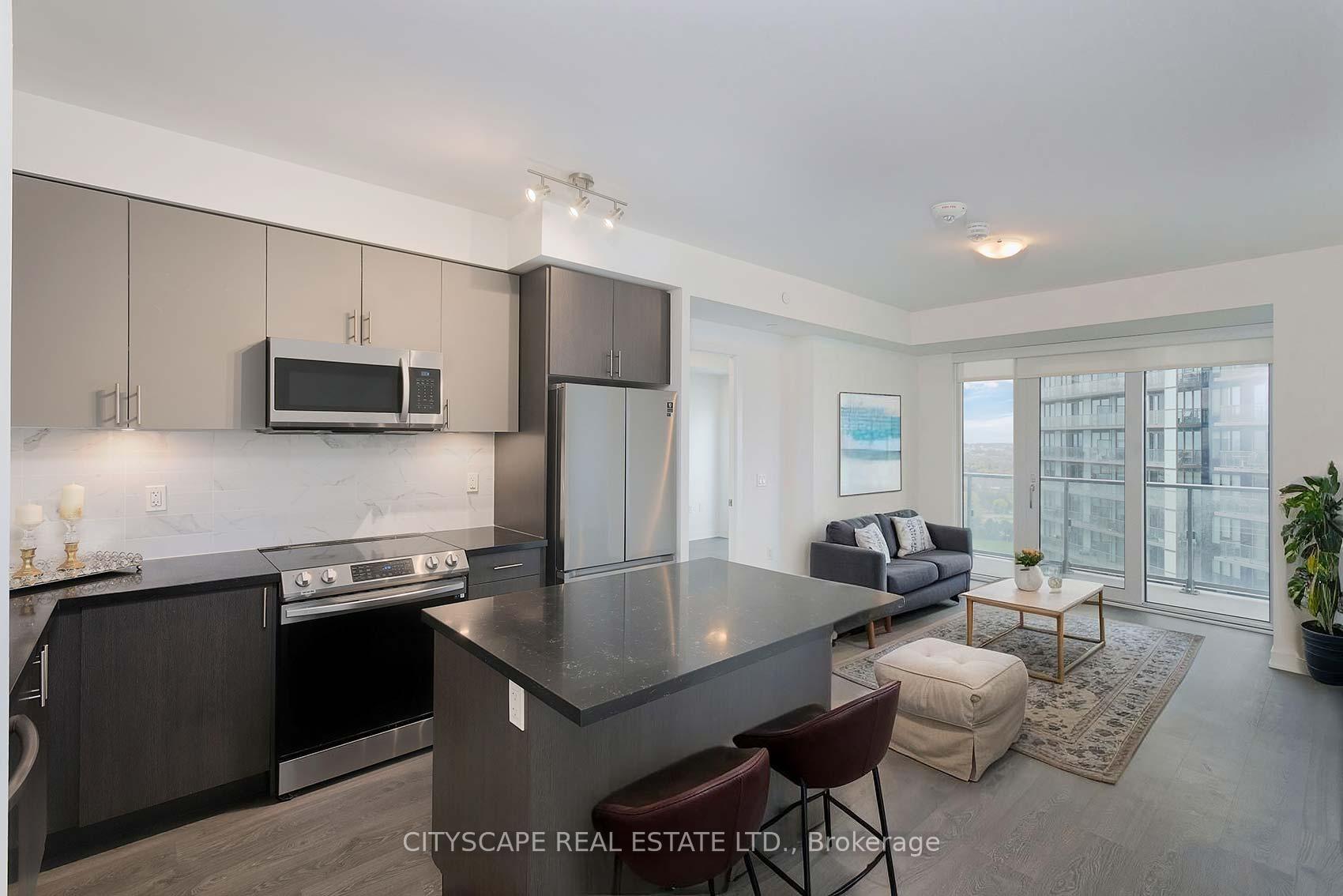 3 Bedrooms Condo at 4677 Metcalfe, Mississauga For sale