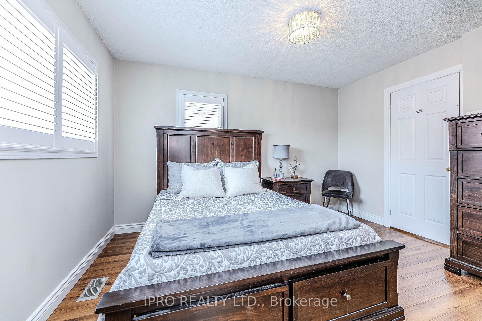 3 Bedrooms Condo at 78 Tania, Vaughan For sale