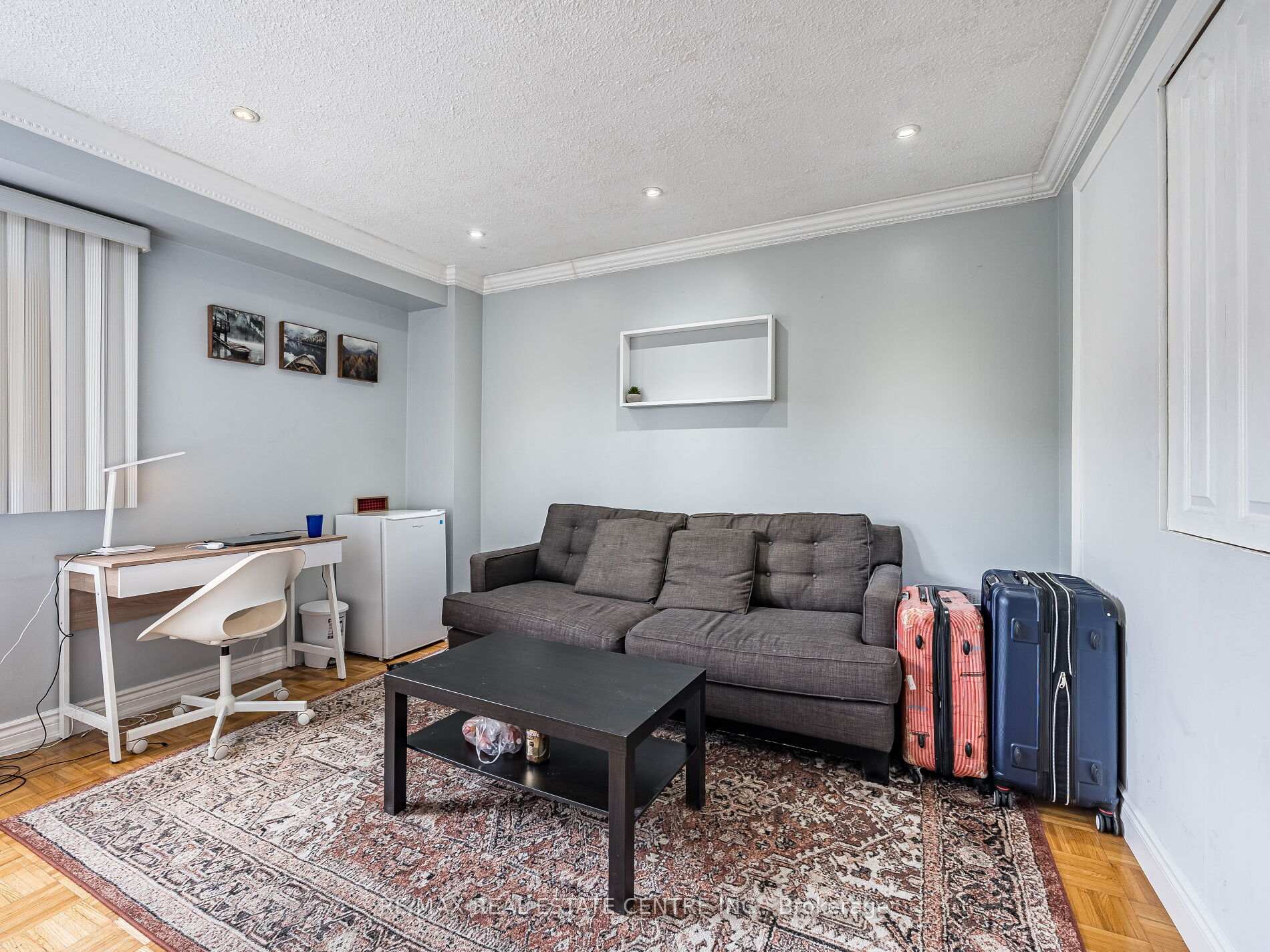 5 Bedrooms Condo at 34 San Roberto, Toronto For sale