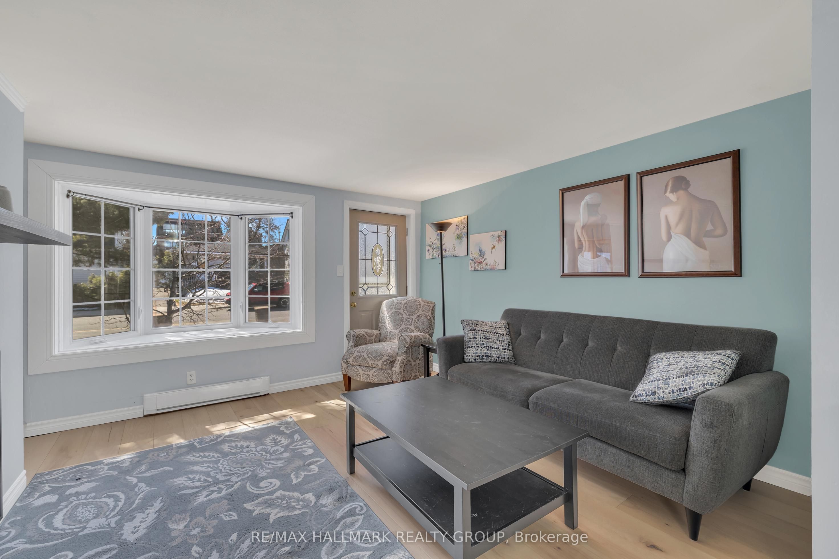 97 Ste Cecile Street, VanierandKingsviewPark, ON K1L 5L4