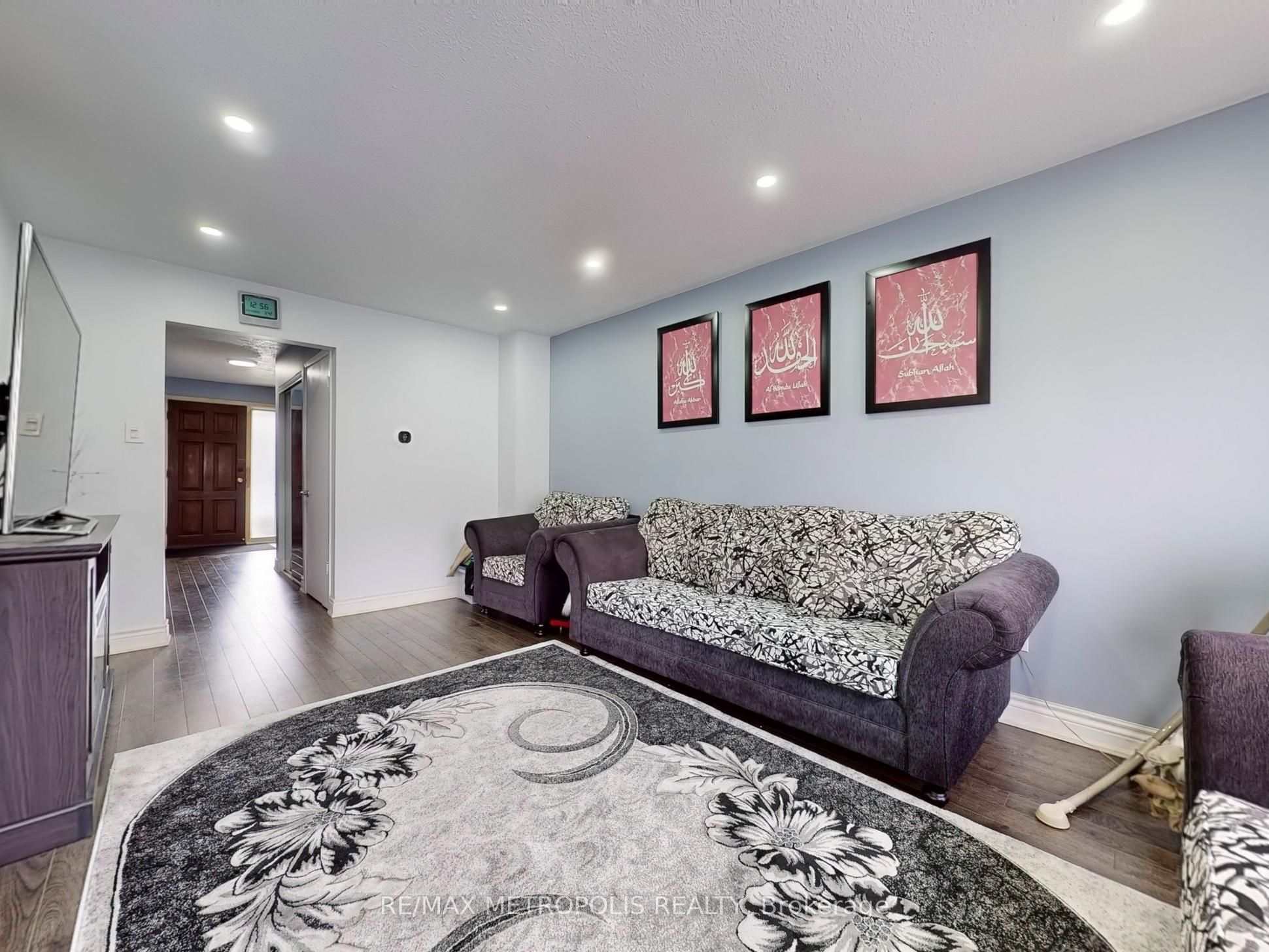 7033 Netherbrae Road, #8