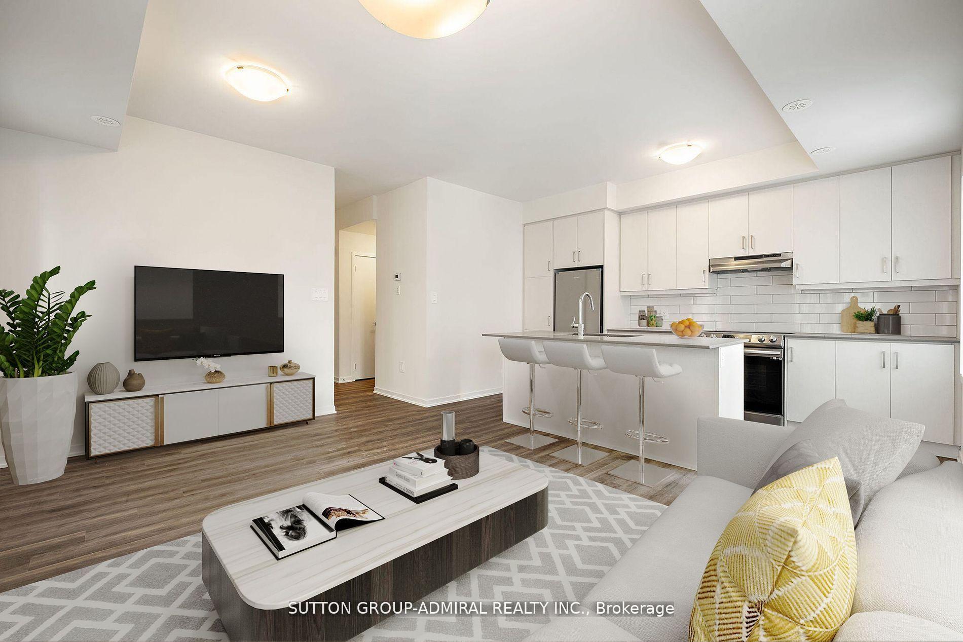3 Bedrooms Condo at 39 Honeycrisp, Vaughan For sale