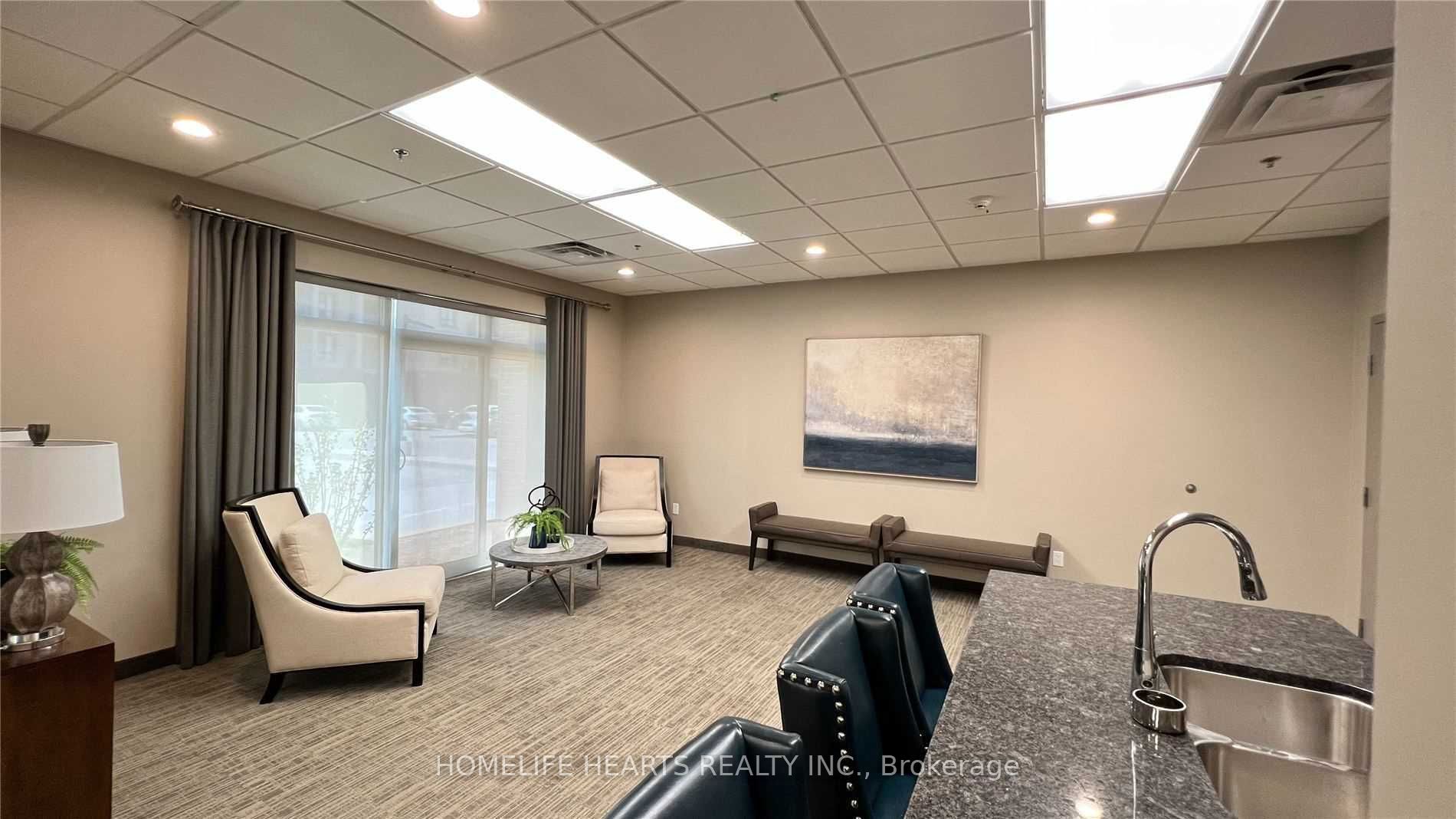 2486 Old Bronte Road, #303