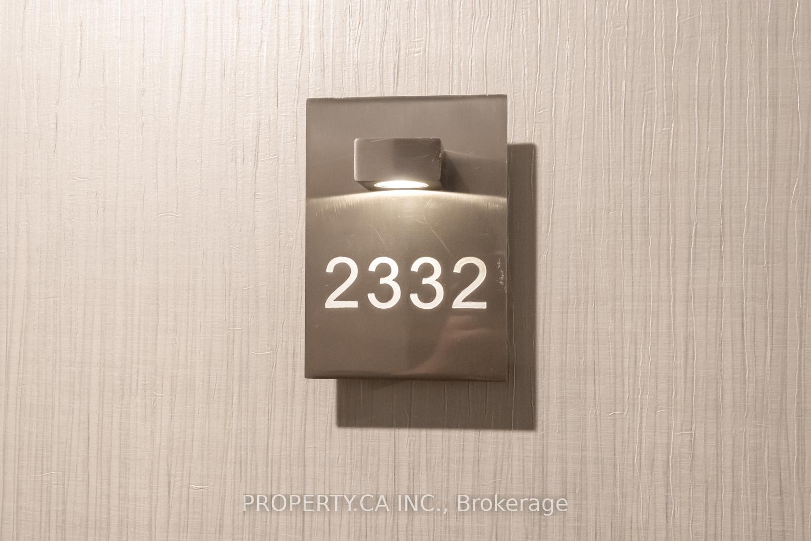 2 Bedrooms Condo at 165 Legion, Toronto For sale