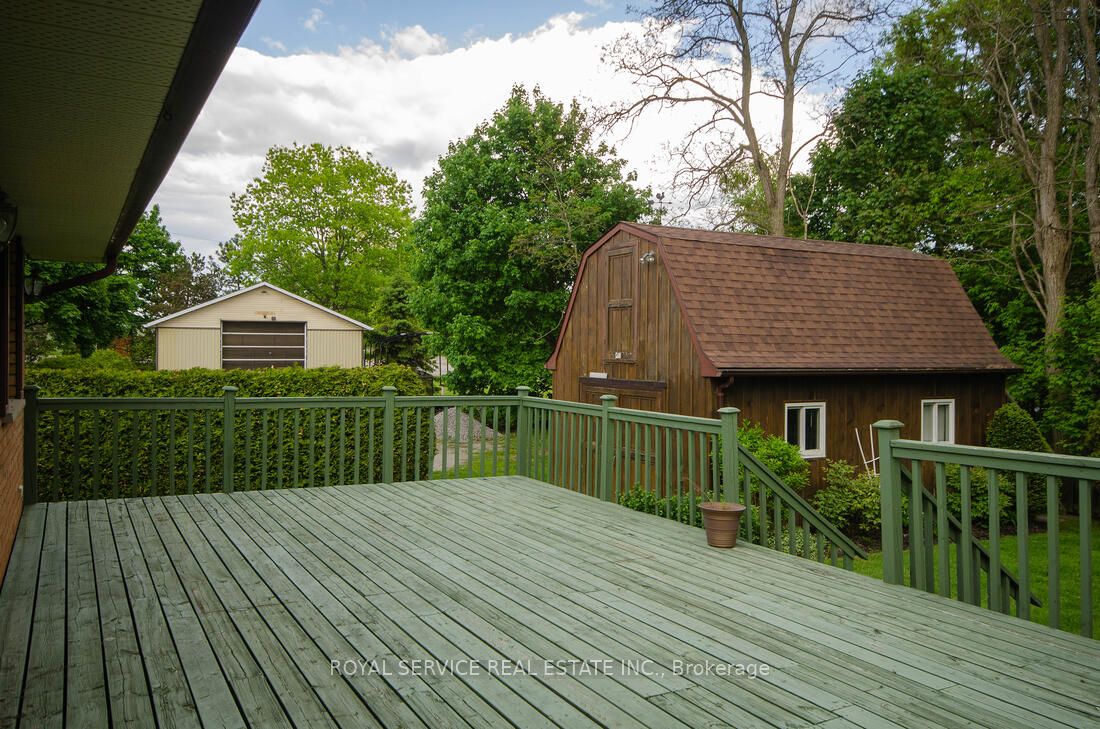 66 Irwin Road