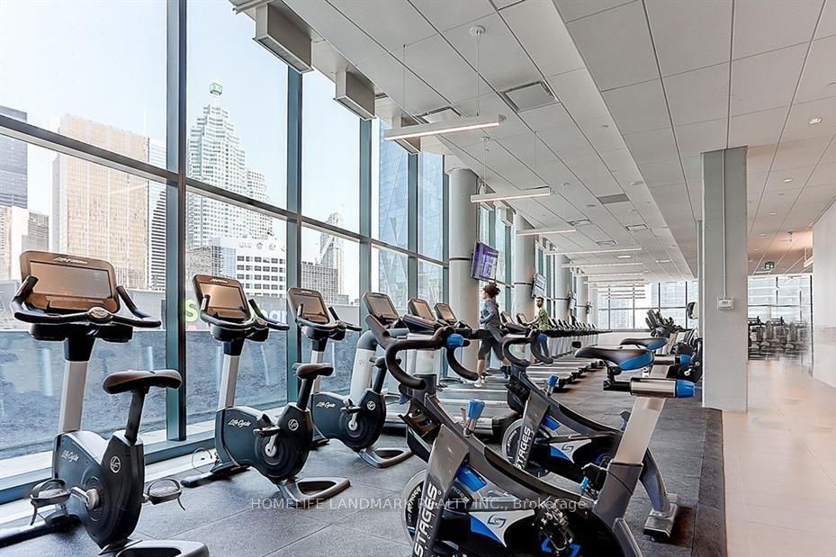 100 Harbour Street, #2605